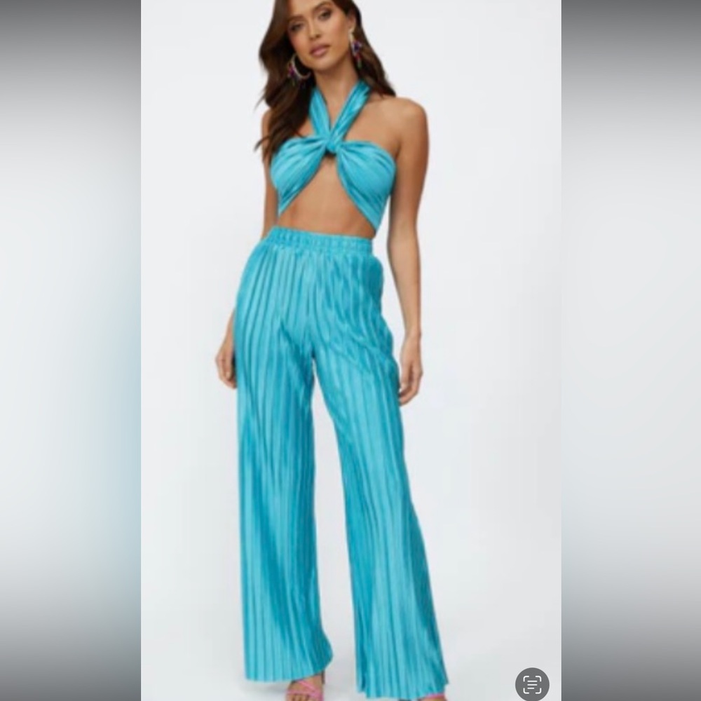 Hello Molly 2 piece set in aqua